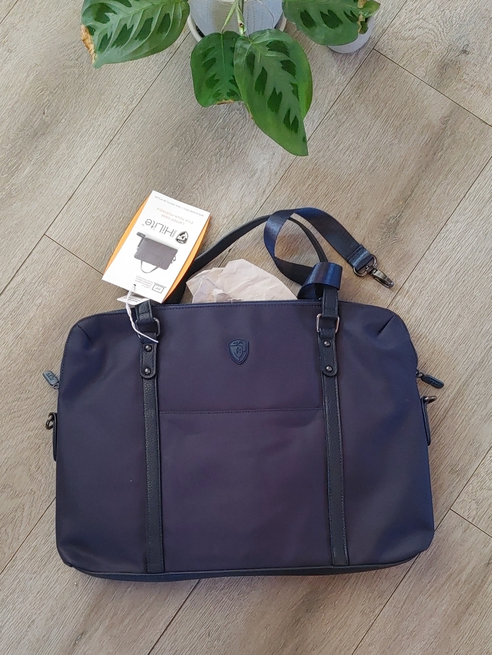 Hey's Navy Men's Laptop Briefcase -Business Bag NWT